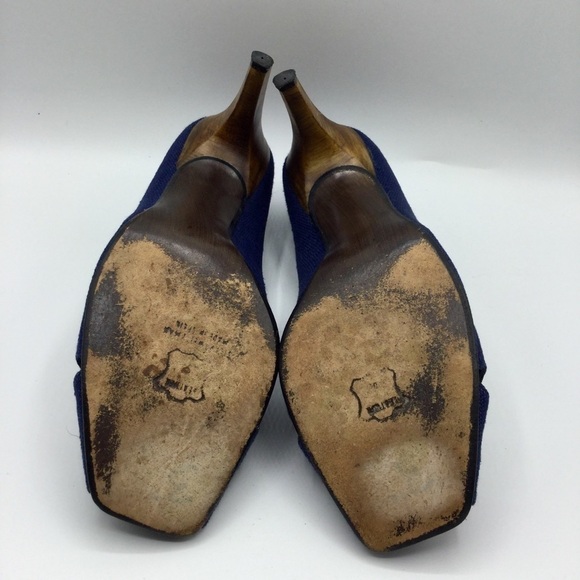 STUART Weitzman Sz 10M Navy Linen Open Toe Pump with Wood 4” Heels - Picture 11 of 13
